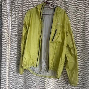 Montane, men’s size M rain jacket, yellow!